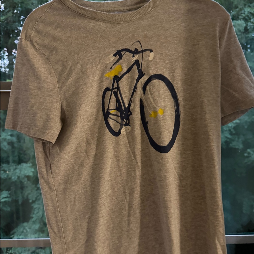 Banana Republic Beige Bicycle Graphic Tee